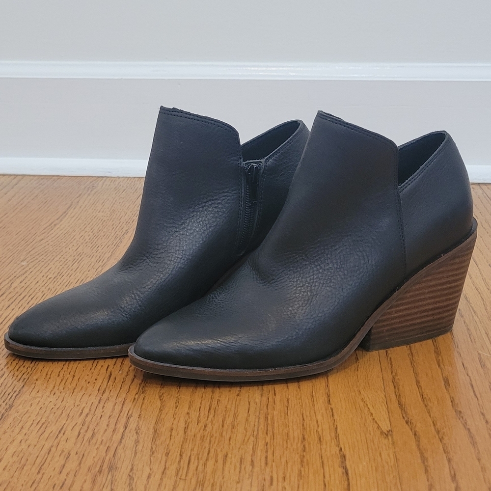 Lucky Brand Black Leather Ankle Booties with Stacked Heel